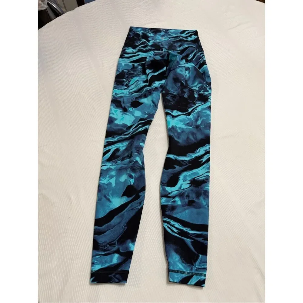 Lululemon Blue and Black Marble Print Leggings Size 6